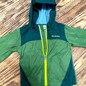 Toddler boy’s Columbia rain coat. Size 3T